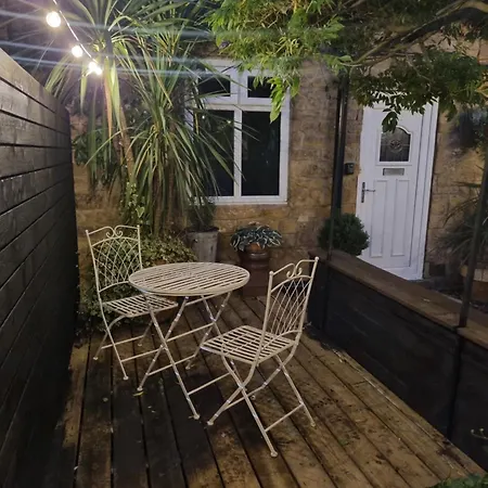 Holiday home Rose Oulton Leeds *